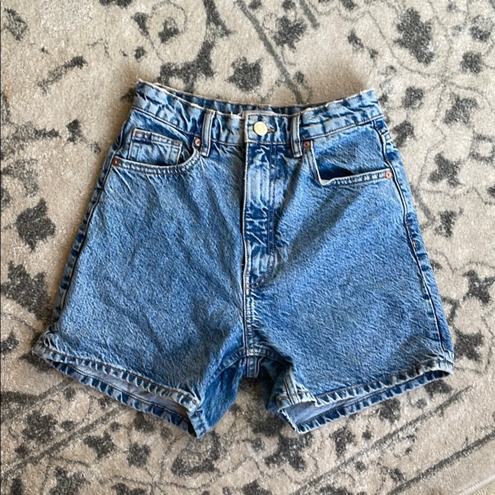 ZARA denim jean shorts size 4